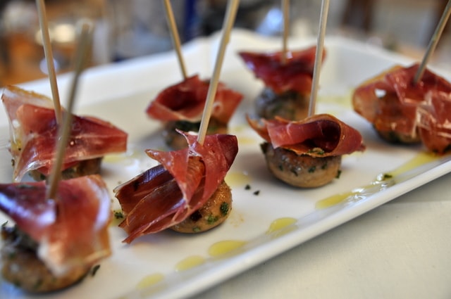 Tapas that tell a story.